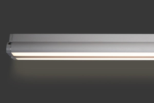 Column Suspended lit